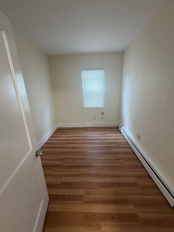 14 Park B, Salem, MA 01970