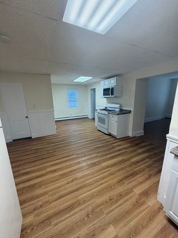 14 Park B, Salem, MA 01970