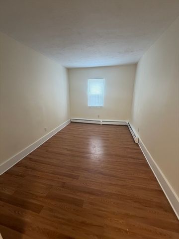 14 Park B, Salem, MA 01970
