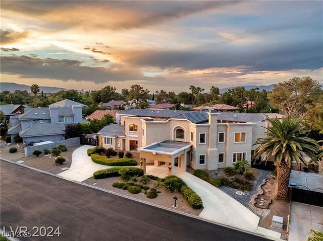 2520 Driftwood Drive, Las Vegas, NV 89107