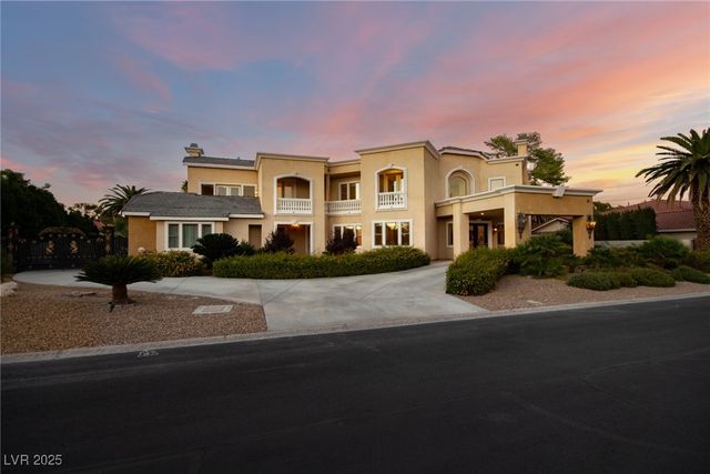 2520 Driftwood Drive, Las Vegas, NV 89107