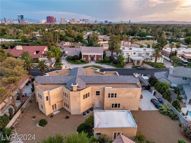 2520 Driftwood Drive, Las Vegas, NV 89107