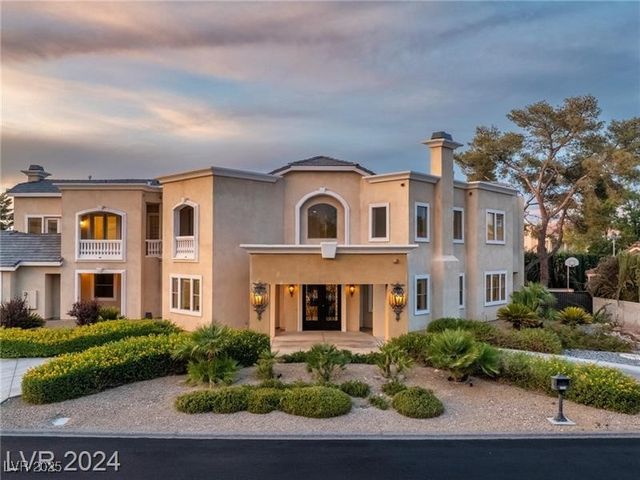 2520 Driftwood Drive, Las Vegas, NV 89107