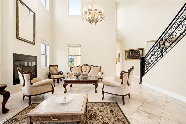 2520 Driftwood Drive, Las Vegas, NV 89107