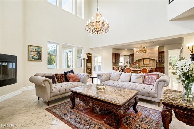 2520 Driftwood Drive, Las Vegas, NV 89107