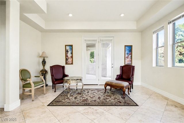 2520 Driftwood Drive, Las Vegas, NV 89107