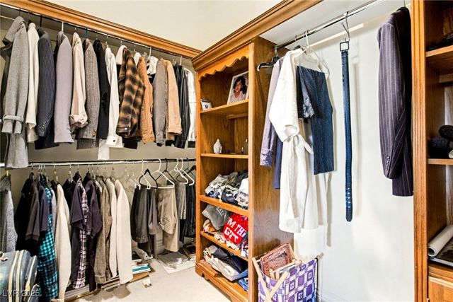 2520 Driftwood Drive, Las Vegas, NV 89107