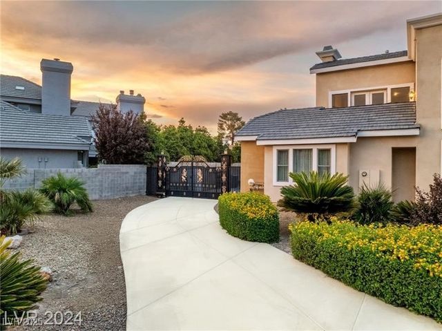 2520 Driftwood Drive, Las Vegas, NV 89107