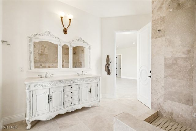 2520 Driftwood Drive, Las Vegas, NV 89107