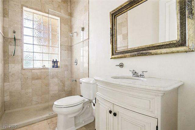 2520 Driftwood Drive, Las Vegas, NV 89107