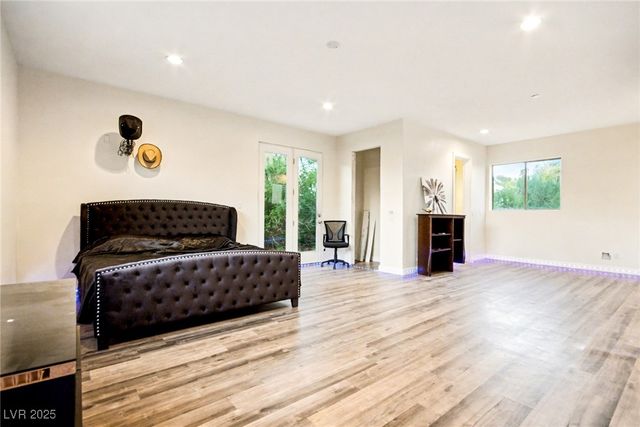 2520 Driftwood Drive, Las Vegas, NV 89107