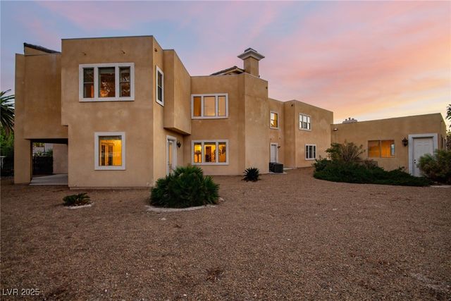 2520 Driftwood Drive, Las Vegas, NV 89107