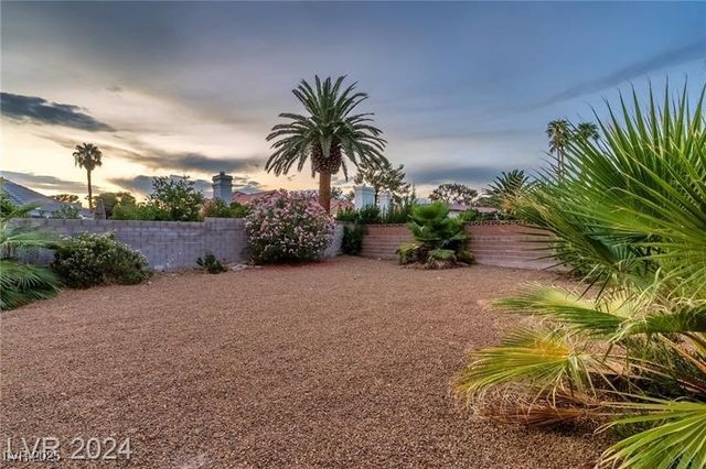 2520 Driftwood Drive, Las Vegas, NV 89107