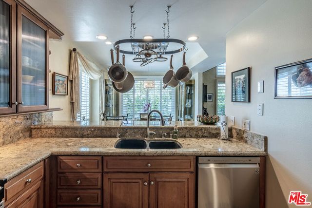 6483 Zuma View Place 106, Malibu, CA 90265