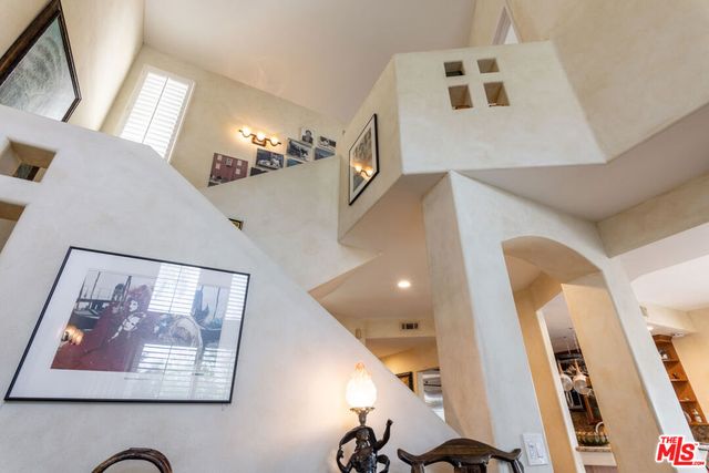6483 Zuma View Place 106, Malibu, CA 90265