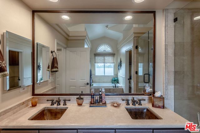 6483 Zuma View Place 106, Malibu, CA 90265