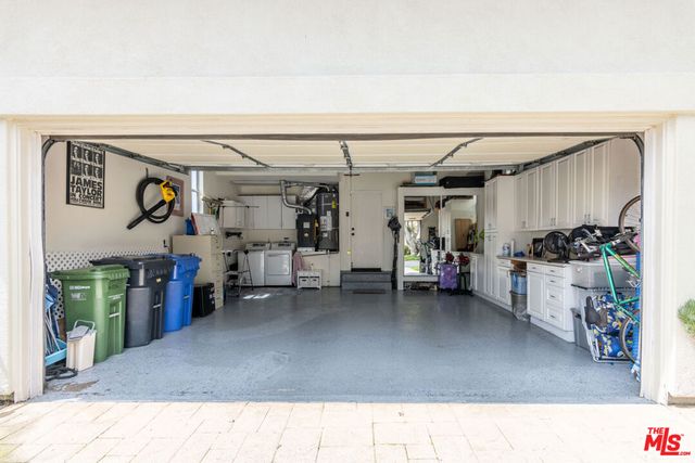 6483 Zuma View Place 106, Malibu, CA 90265