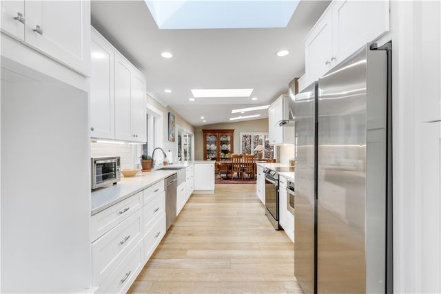 24 Port Tack Drive, Salem, SC 29676