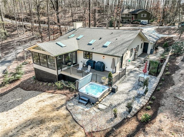 24 Port Tack Drive, Salem, SC 29676