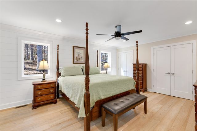 24 Port Tack Drive, Salem, SC 29676