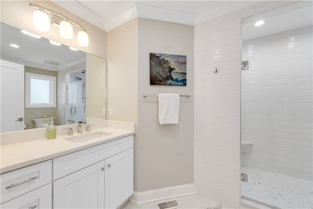 24 Port Tack Drive, Salem, SC 29676