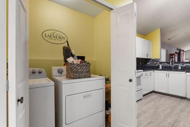 4267 Tigertail Lane, Grove City, OH 43123