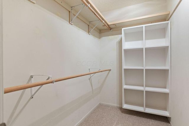 4267 Tigertail Lane, Grove City, OH 43123