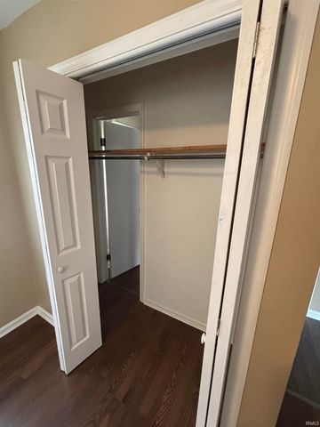 1727 Covert Avenue, Evansville, IN 47714