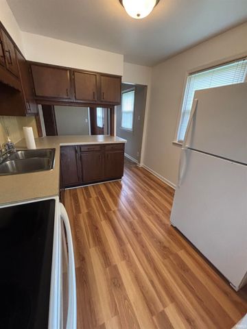 1727 Covert Avenue, Evansville, IN 47714