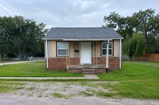 1727 Covert Avenue, Evansville, IN 47714