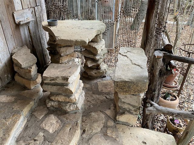 207 Hub DR, Wimberley, TX 78676
