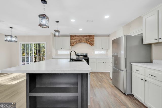 201 Willow Road, Thomaston, GA 30286