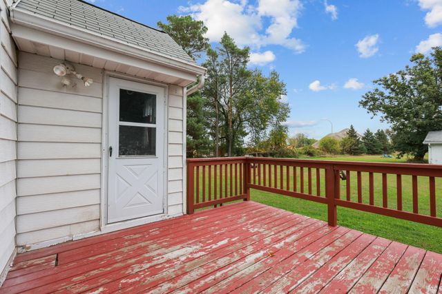 14759 Lake Drive NE, Columbus, MN 55025