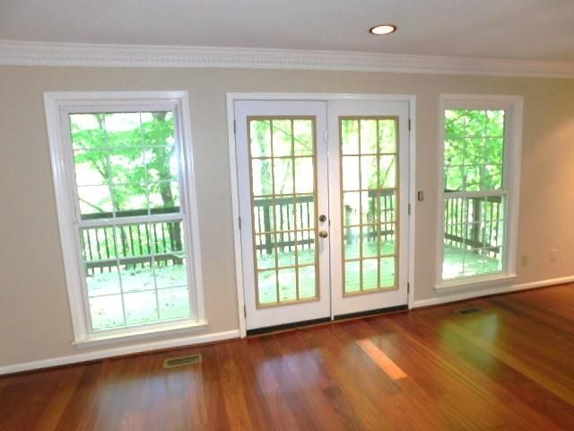 8893 Carroll Manor Drive, Atlanta, GA 30350