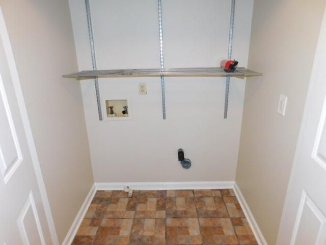 8893 Carroll Manor Drive, Atlanta, GA 30350