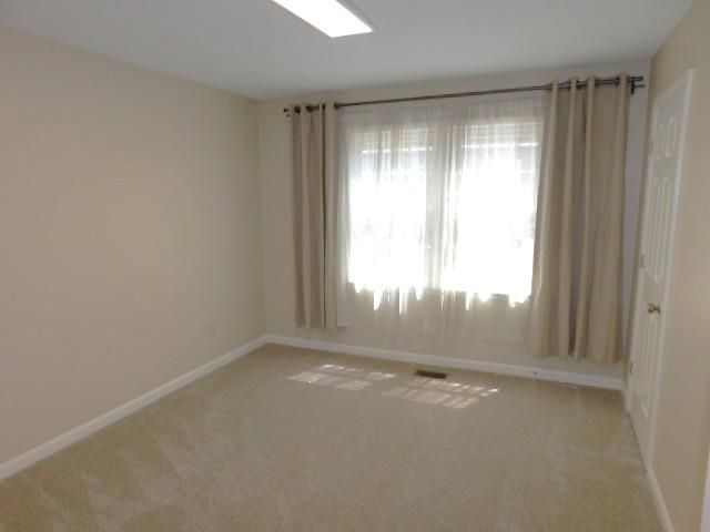 8893 Carroll Manor Drive, Atlanta, GA 30350