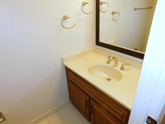 8893 Carroll Manor Drive, Atlanta, GA 30350