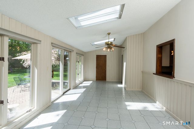 174 Henry Street, Manchester, CT 06042