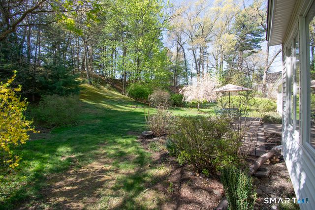 174 Henry Street, Manchester, CT 06042