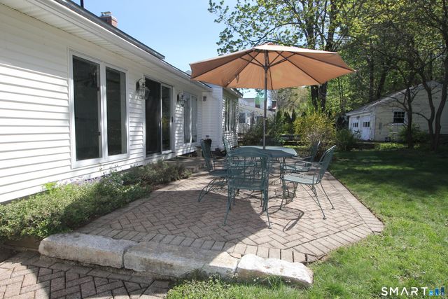 174 Henry Street, Manchester, CT 06042