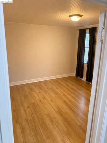 1211 1211 Wanda St, Crockett, CA 94525