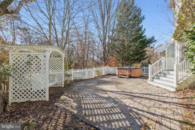 21590 MERION ST, Ashburn, VA 20147