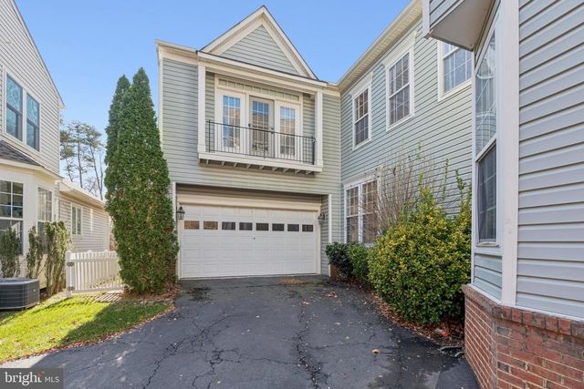 21590 MERION ST, Ashburn, VA 20147