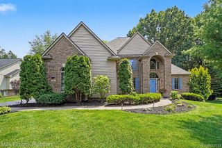 9843 Oak Valley Drive, Springfield Charter Township, MI 48348