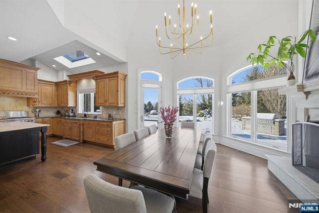 211 Vaccaro Drive, Cresskill, NJ 07626