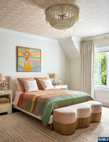 211 Vaccaro Drive, Cresskill, NJ 07626