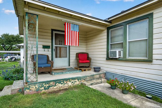 1517 W Hollywood, San Antonio, TX 78201
