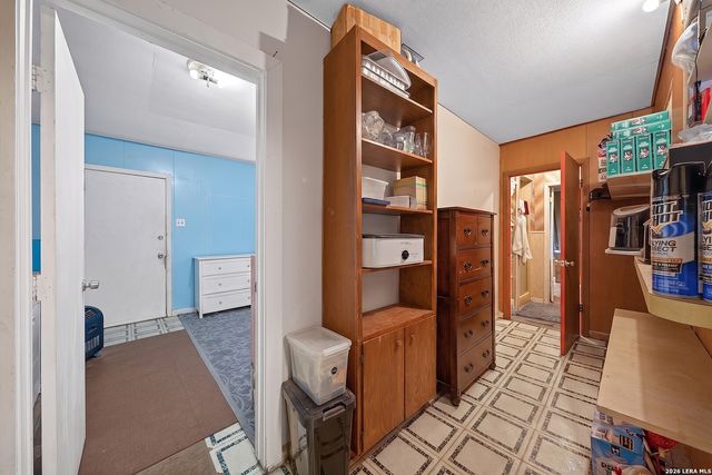 1517 W Hollywood, San Antonio, TX 78201