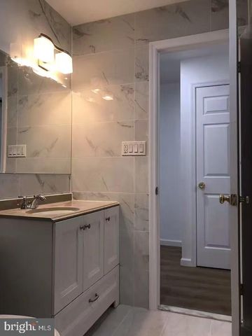 2323 LONEY ST, Philadelphia, PA 19152