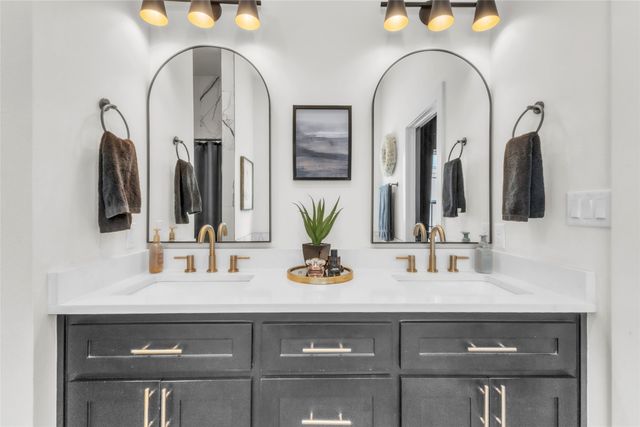 4514 Lone Oak Lane, Longview, TX 75605